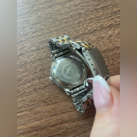 Swiss military army vintage 100m diver silver and gold two tone men’s watch - Picture 3 of 3